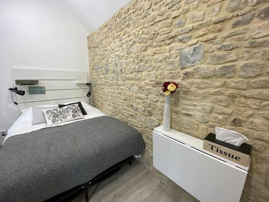 Bed In The City - Appart'Hotel - Historical Center Bayeux Bagian luar foto